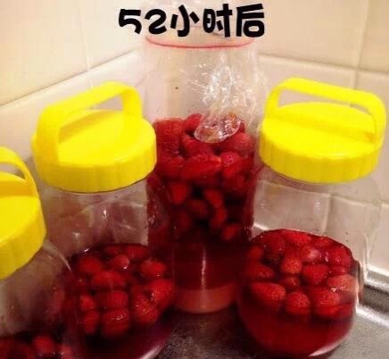吃货新技能，日本妹子自创草莓糖浆小教程『授权转@日本零距离』 第7步