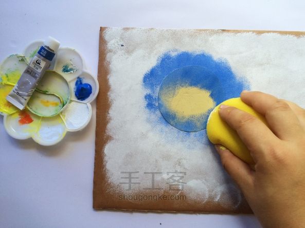 亲子手工-月夜猫头鹰装饰画 第3步