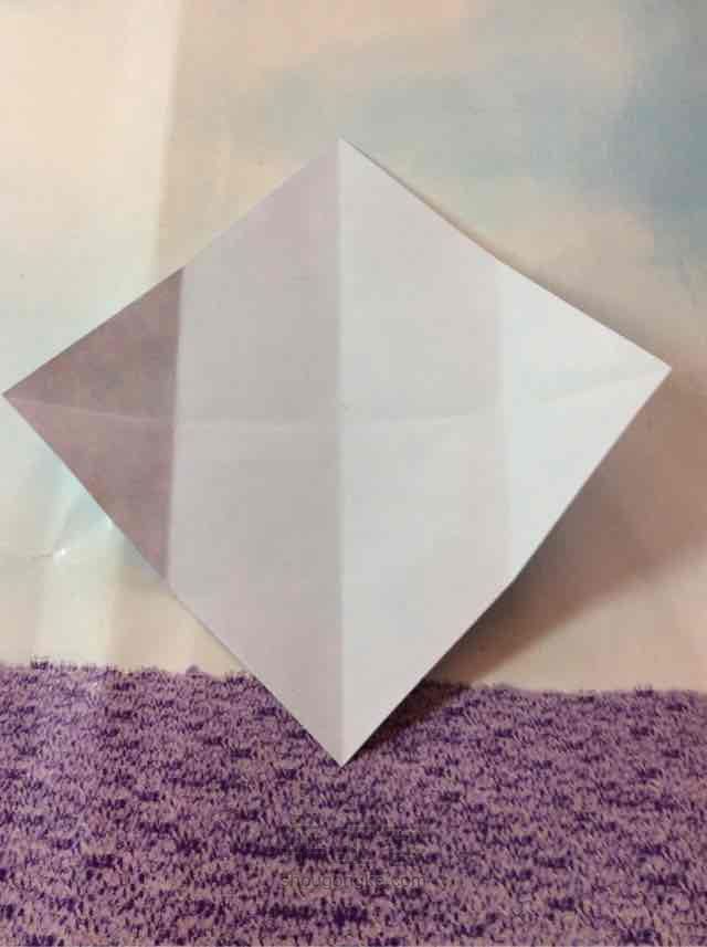 漂亮的折纸灯笼制作教程 第3步