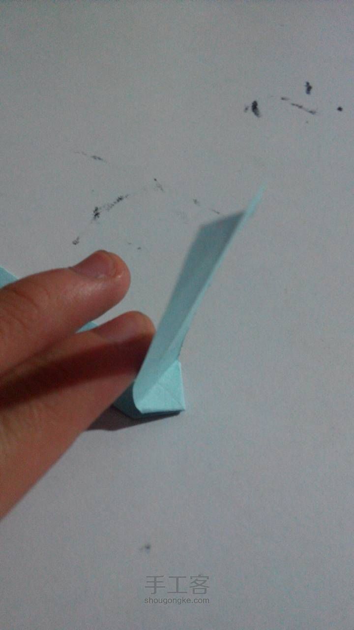 折纸  蝴蝶戒指 第8步