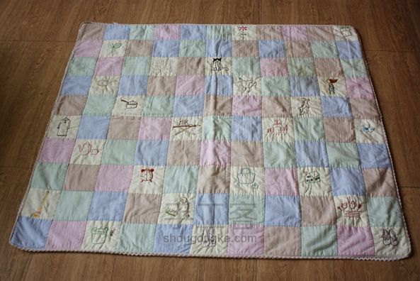 【彭翾臻】手工拼布教程——公主绣花小被子 第15步