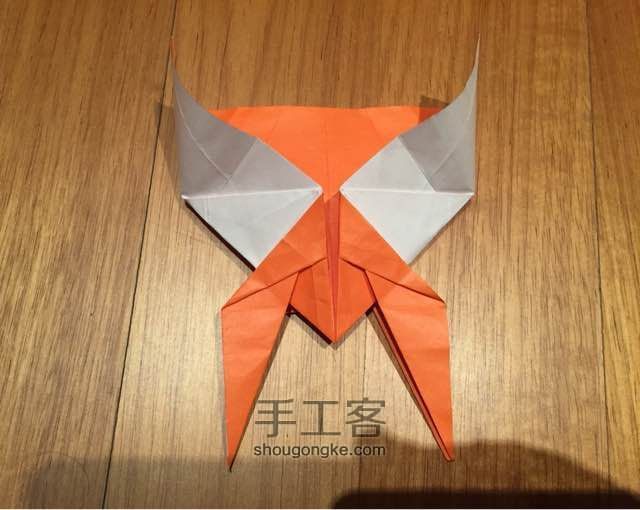 蝴蝶折纸教程 第32步