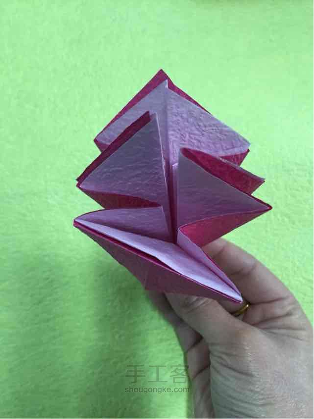 折纸花花制作教程 第9步