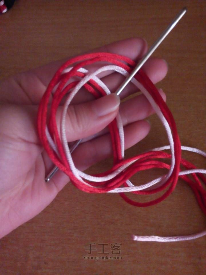 心形编织手链制作教程 第4步
