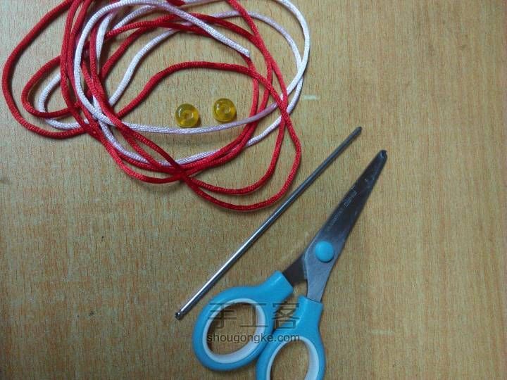 心形编织手链制作教程 第1步