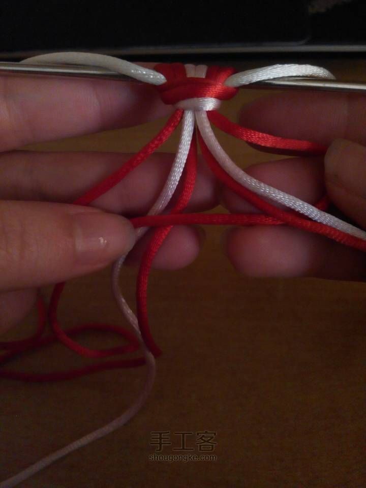 心形编织手链制作教程 第9步