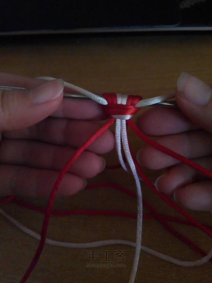 心形编织手链制作教程 第7步