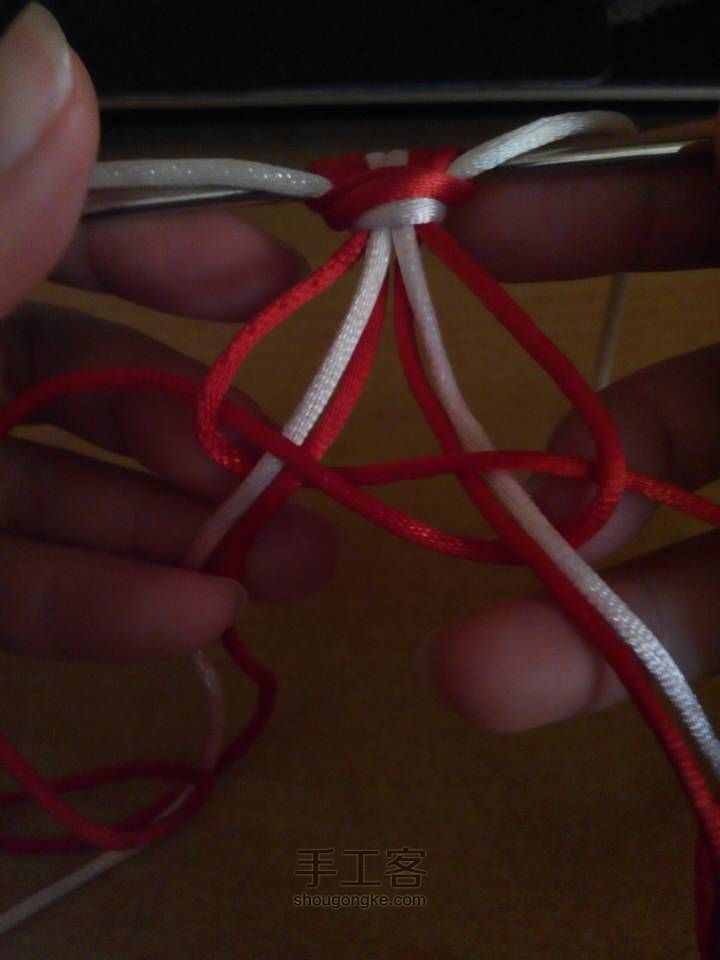 心形编织手链制作教程 第12步