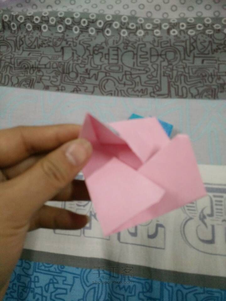 平面玫瑰 折纸教程 第7步
