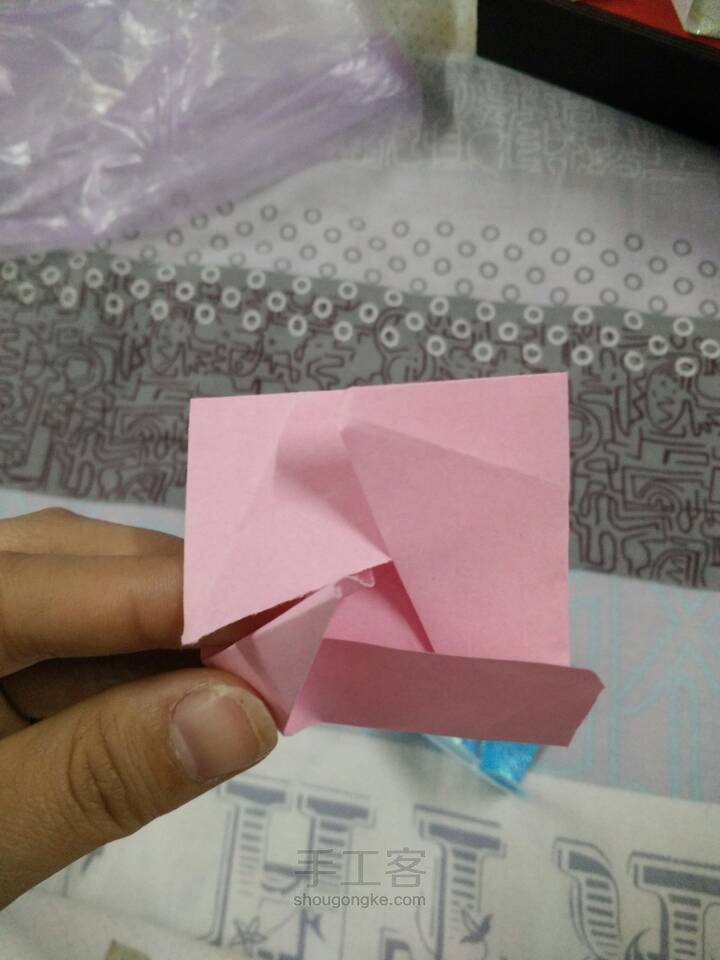 平面玫瑰 折纸教程 第9步