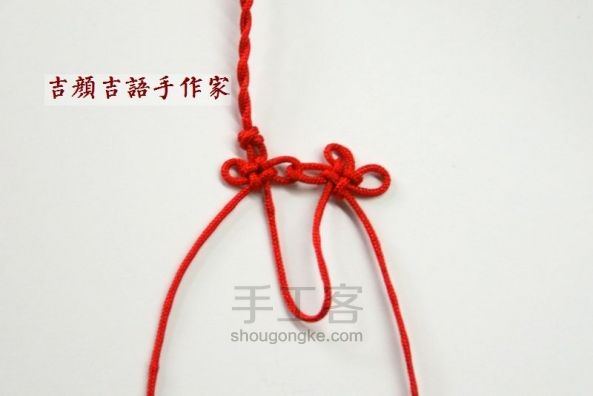 【编绳】夏日中国结手绳脚绳心中的花 第3步