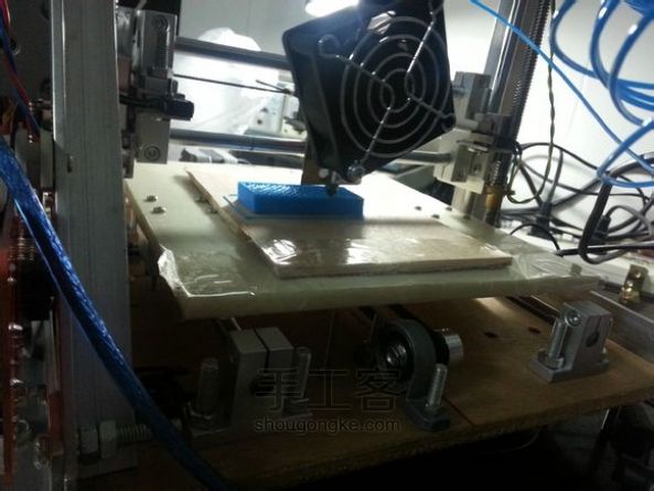 只用锯条、手电钻、螺丝刀 DIY 的小小 3D 打印机 第20步