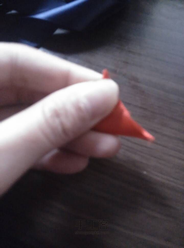 红蓝魅惑小花，有现货，可以按照要求制作成发夹或头绳 第3步
