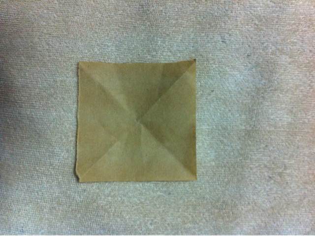 「折纸」装好运的纸鹤 第1步