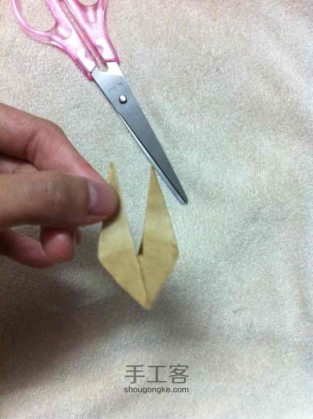 「折纸」装好运的纸鹤 第9步
