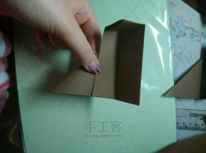 折纸日式方形礼盒 第13步