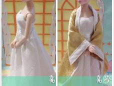 一条白色现代雪纺抹胸长裙，搭配古风黄袍，仙仙的娃衣出炉啦