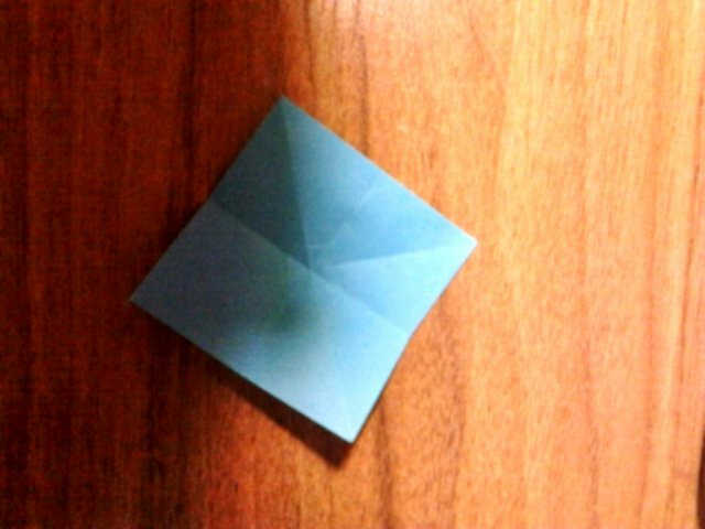 超级简单的蝴蝶结折纸装饰 第9步