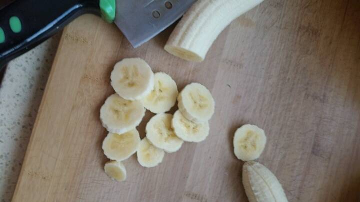 脆甜香蕉片 第3步