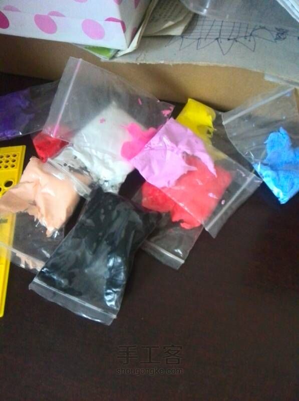 甜蜜的儿童手机座 第5步