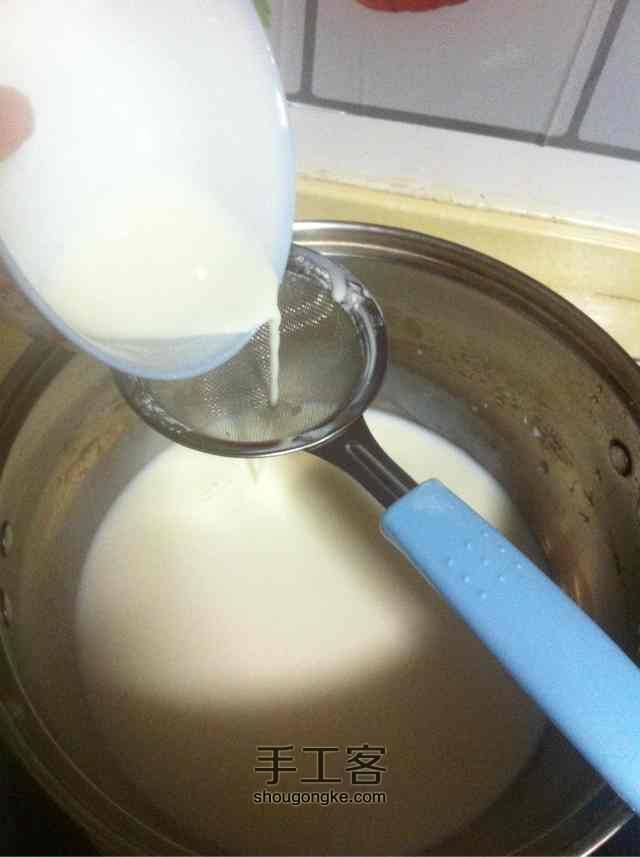 超简单的牛奶小方 第4步