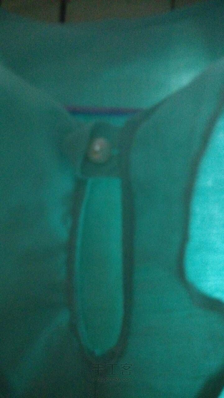 宝宝湖蓝色荷叶边亚麻连衣裙 第12步