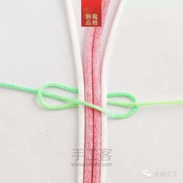 吉祥五彩可爱手链-简单平结 第3步