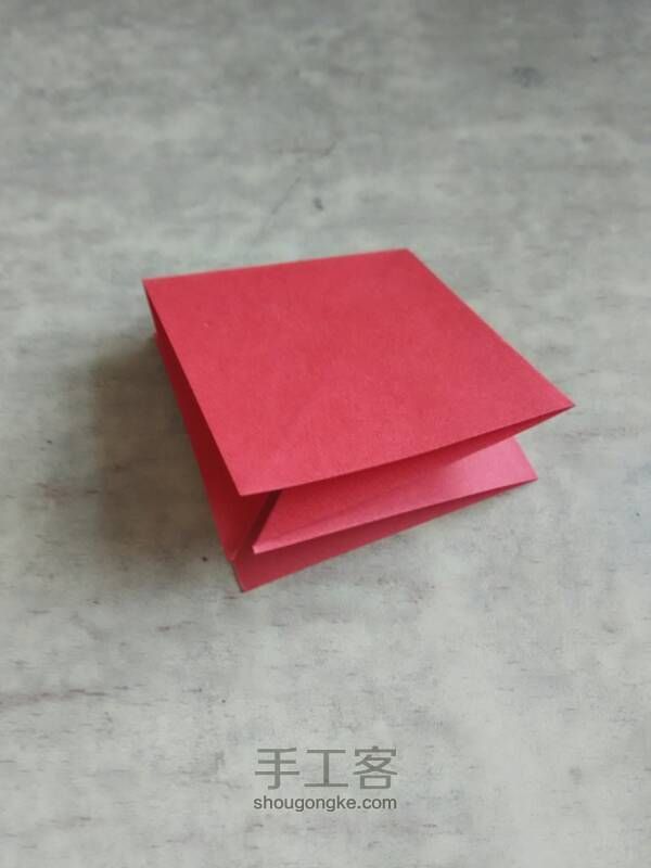 折纸制作:百合花 第1步