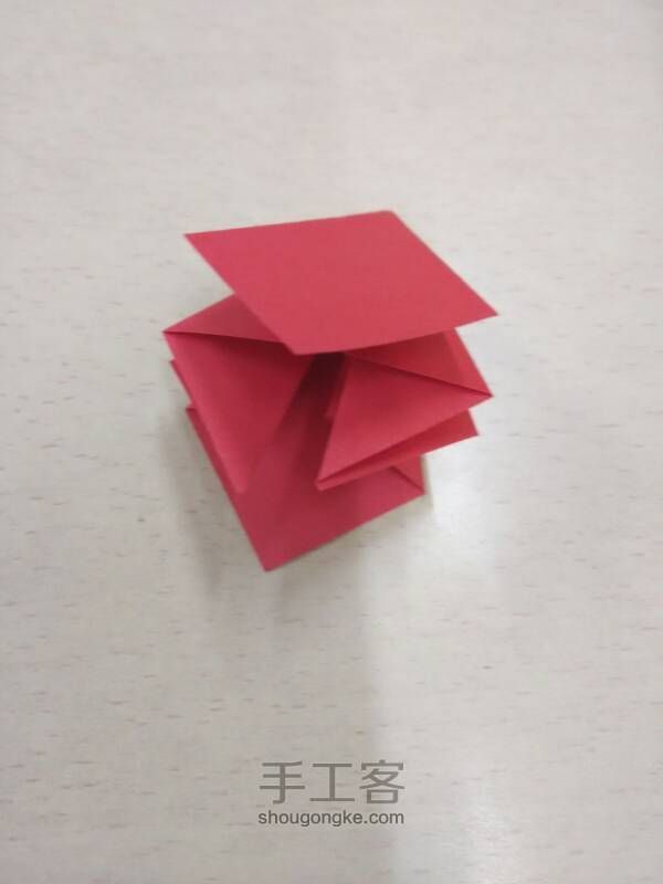 折纸制作:百合花 第3步