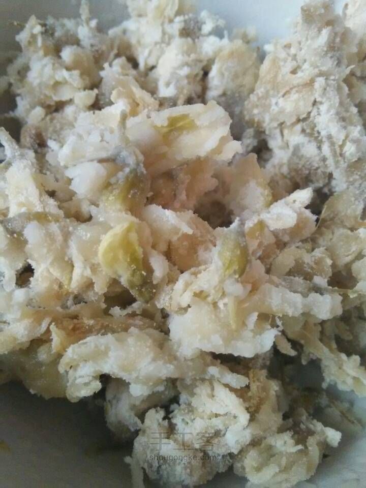 香甜槐花饭 第8步