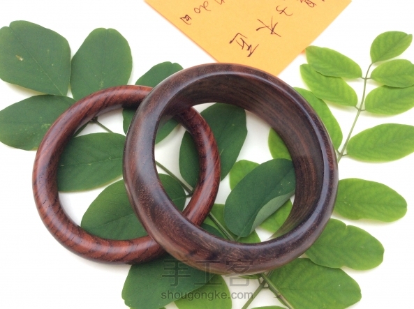 苗条美？丰腴美？俩妹子不同风格的~ 第4张