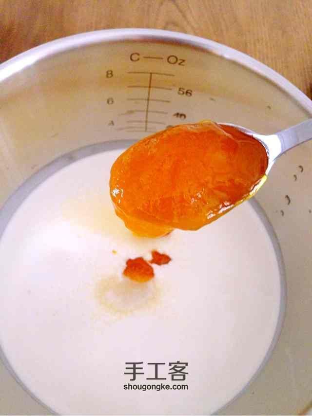 意式芒果鲜奶冻 第3步
