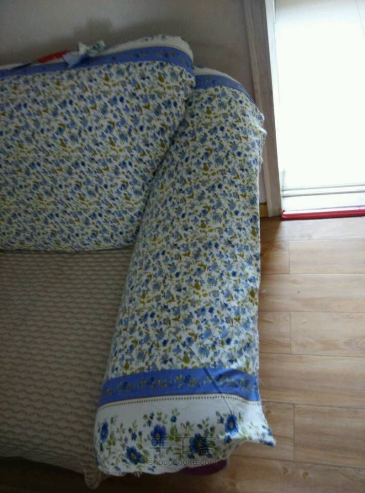 旧被罩改造沙发罩 第6步