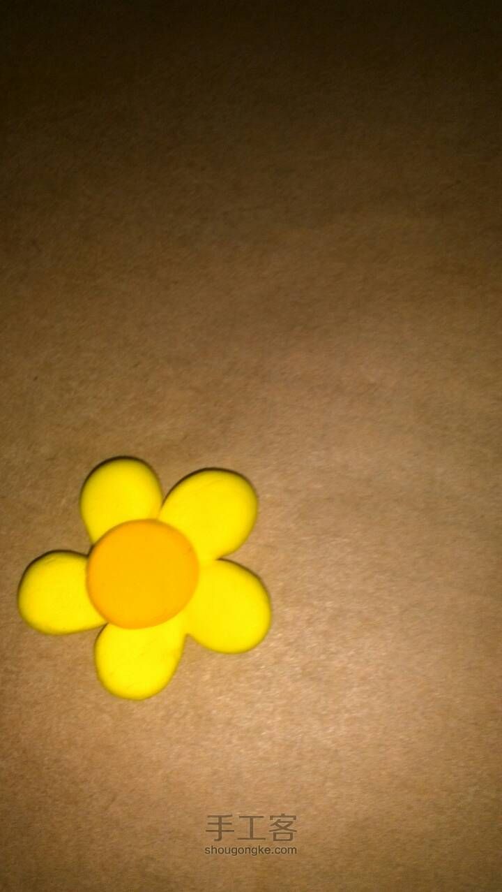 粘土鲜花发夹 第5步