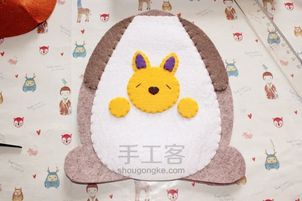 不织布 袋鼠 挂件收纳 第5步