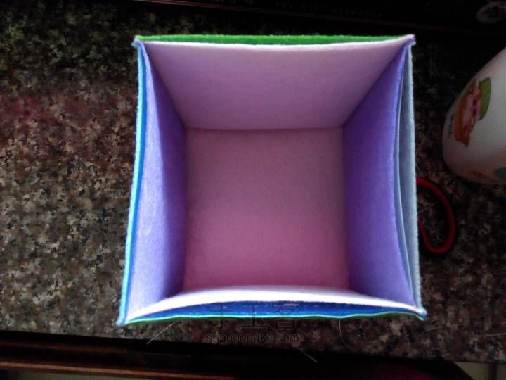 不织布方形回忆纸巾筒 第15步