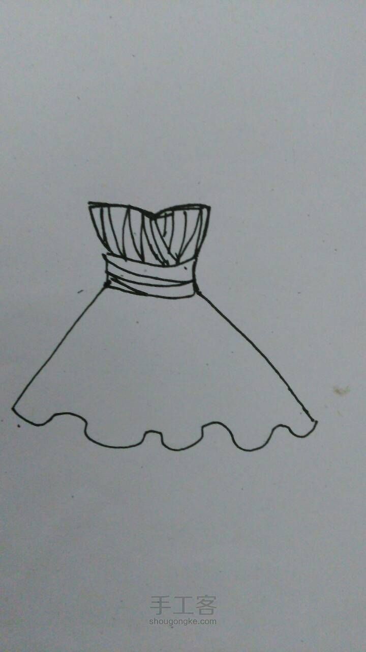 画一条美美的裙子 第2步