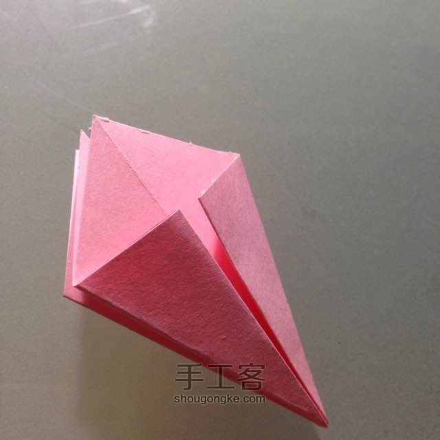 简单明快的折纸波斯菊 第4步