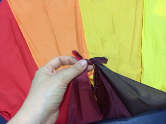 缝两条，雨伞布变包包（教程） 第11步