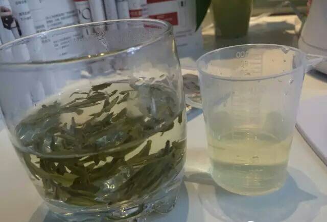 夏季实用的绿茶面膜 第4步