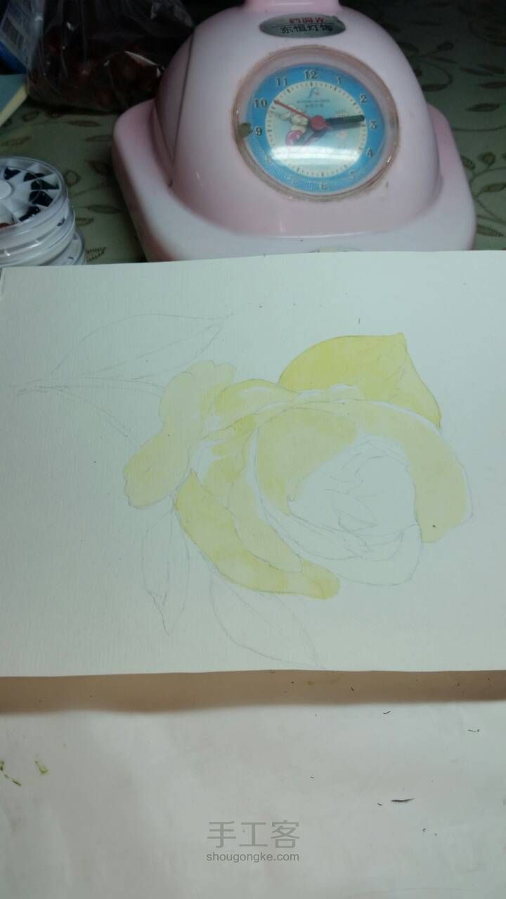 水彩手绘黄玫瑰 第1步