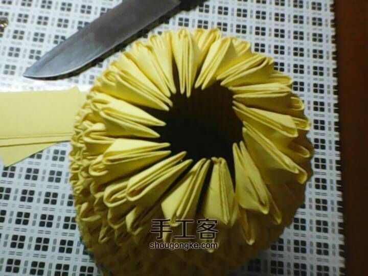 三角折纸-小黄人 第42步
