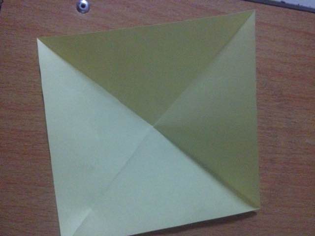 折纸皮卡丘 第2步