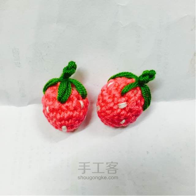（入门级）钩织小草莓(ღ˘⌣˘ღ) 第4步