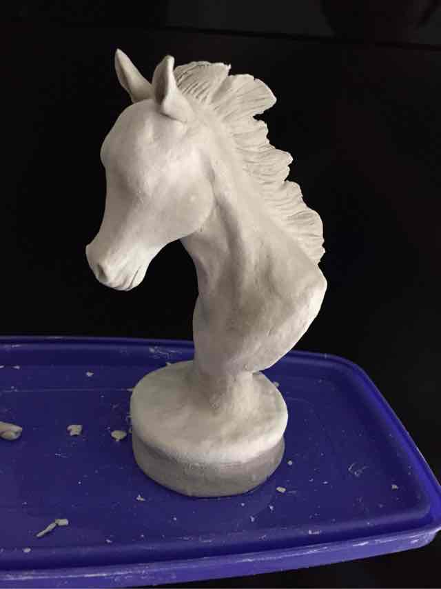 纸粘土雕塑—梦中的独角兽 第6步