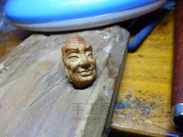 传统手工雕刻橄榄核【罗汉头】教程（李润岩原创） 第16步