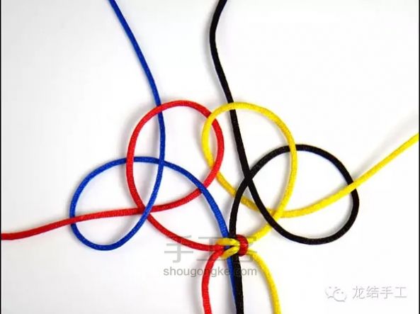 【编绳基本结】蛇结的变化-双蛇结的编法 第6步