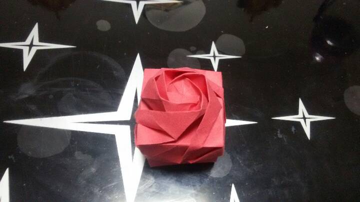 玫瑰纸盒教程 第1步