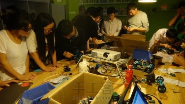 06月19日-21日，全世界最大的DIT聚会Maker Faire在深圳举行！科学爱好者、手工艺人、父母、教师、艺术家、学生以及平时找不到人分享DIY精神的你！
Come on，Makers! Let`s party!
 第8张