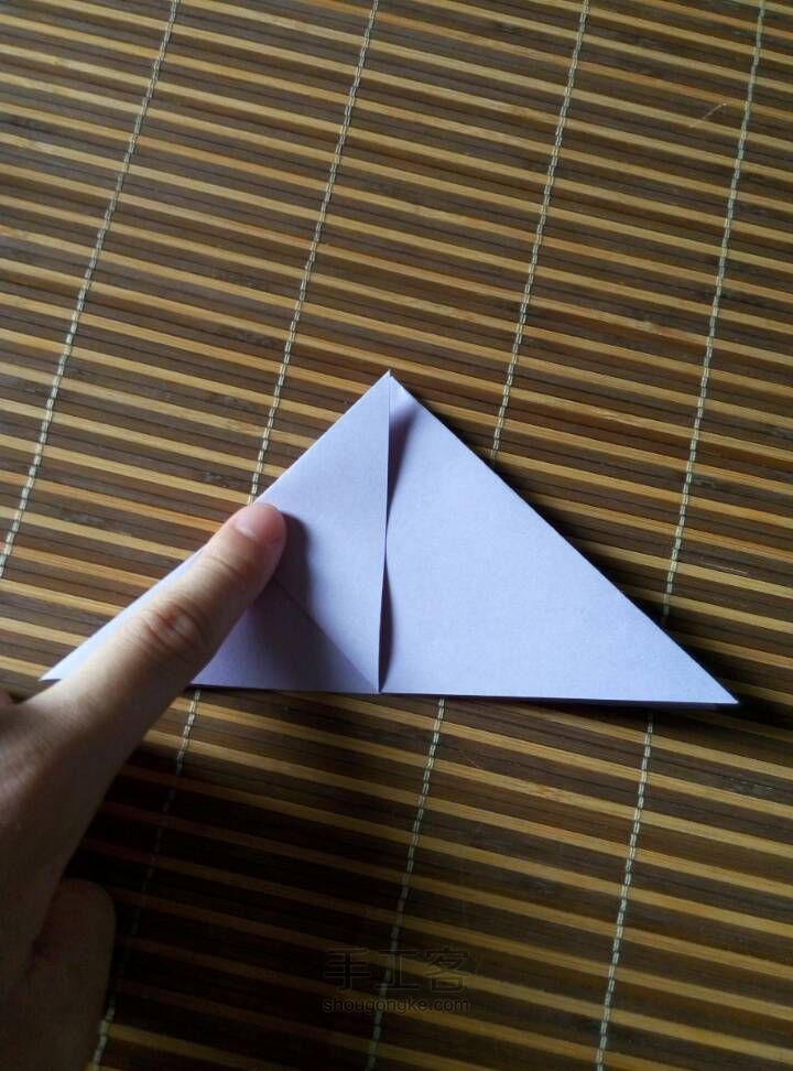 简易的折纸郁金香 第4步
